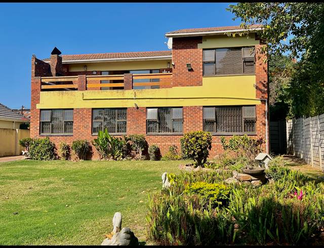 4 BEDROOM HOUSE FOR SALE IN SCOTTBURGH CENTRAL
